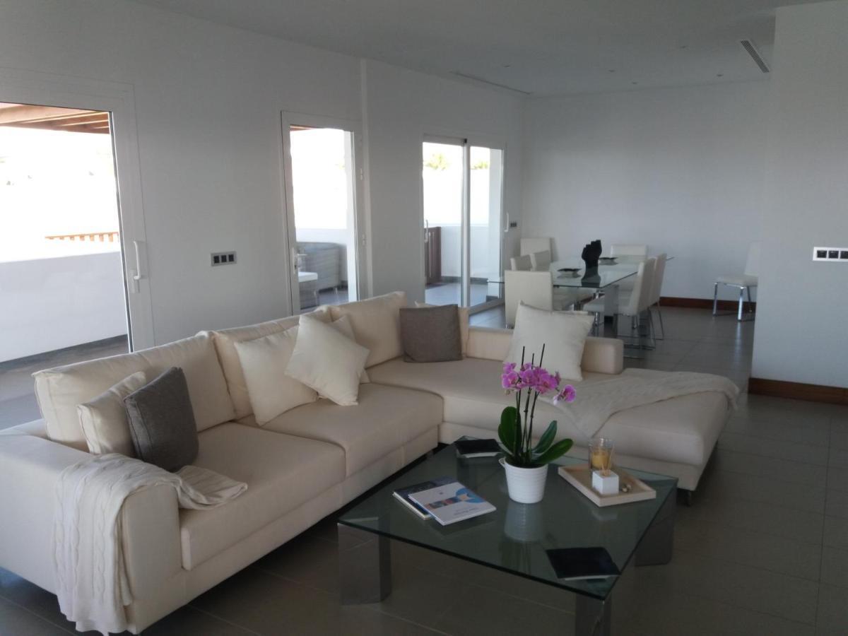 Villa Lanzarote Puerto Calero Bagian luar foto