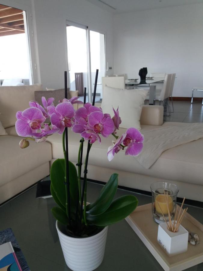 Villa Lanzarote Puerto Calero Bagian luar foto