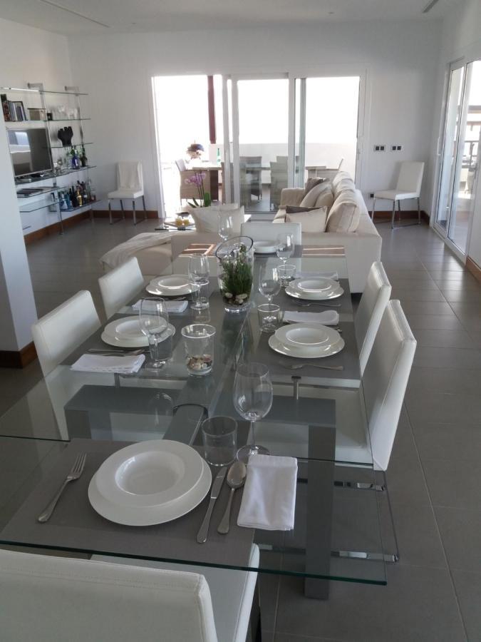 Villa Lanzarote Puerto Calero Bagian luar foto