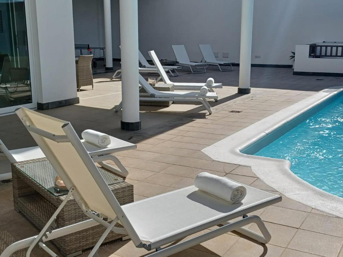 Villa Lanzarote Puerto Calero Bagian luar foto